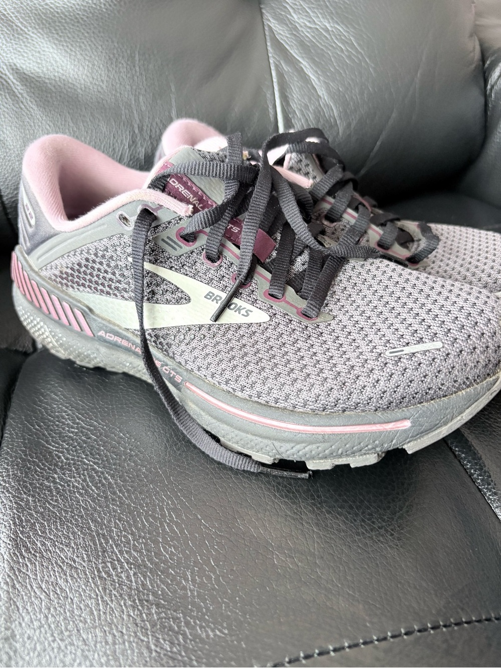 Brooks Women's Running Shoes in Gray with Pink Accents